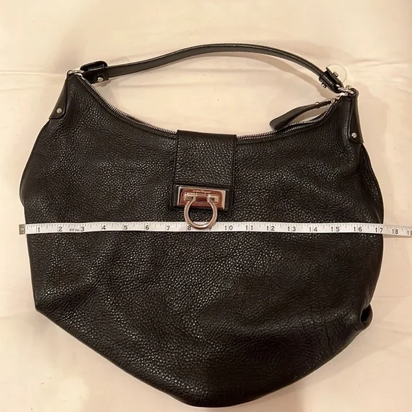 - Salvatore Ferragamo Pebbled Leather Handbag. Excellent Condition - Picture 9 of 10